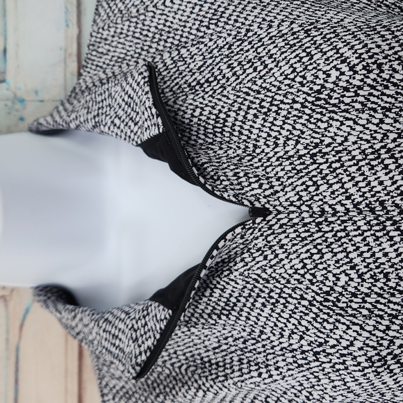 Athleta Gray Long Sleeve Dress - Picture 3 of 9